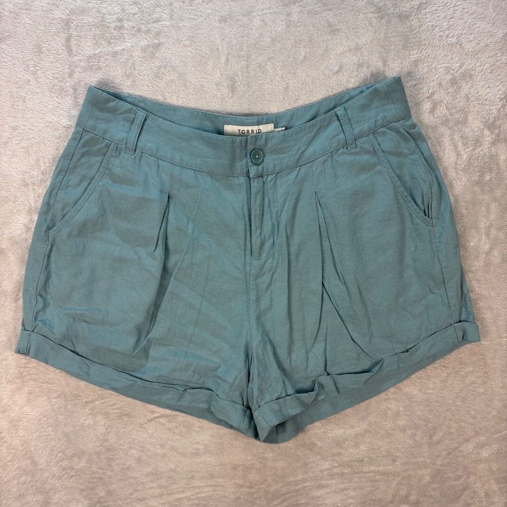 Torrid Women's Linen Blend Pleated Cuffed Hem Shorts Blue Green Size 10